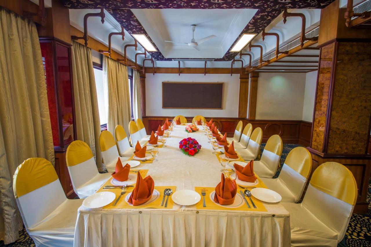 Hotel The Renai Cochin Kochi Exteriér fotografie