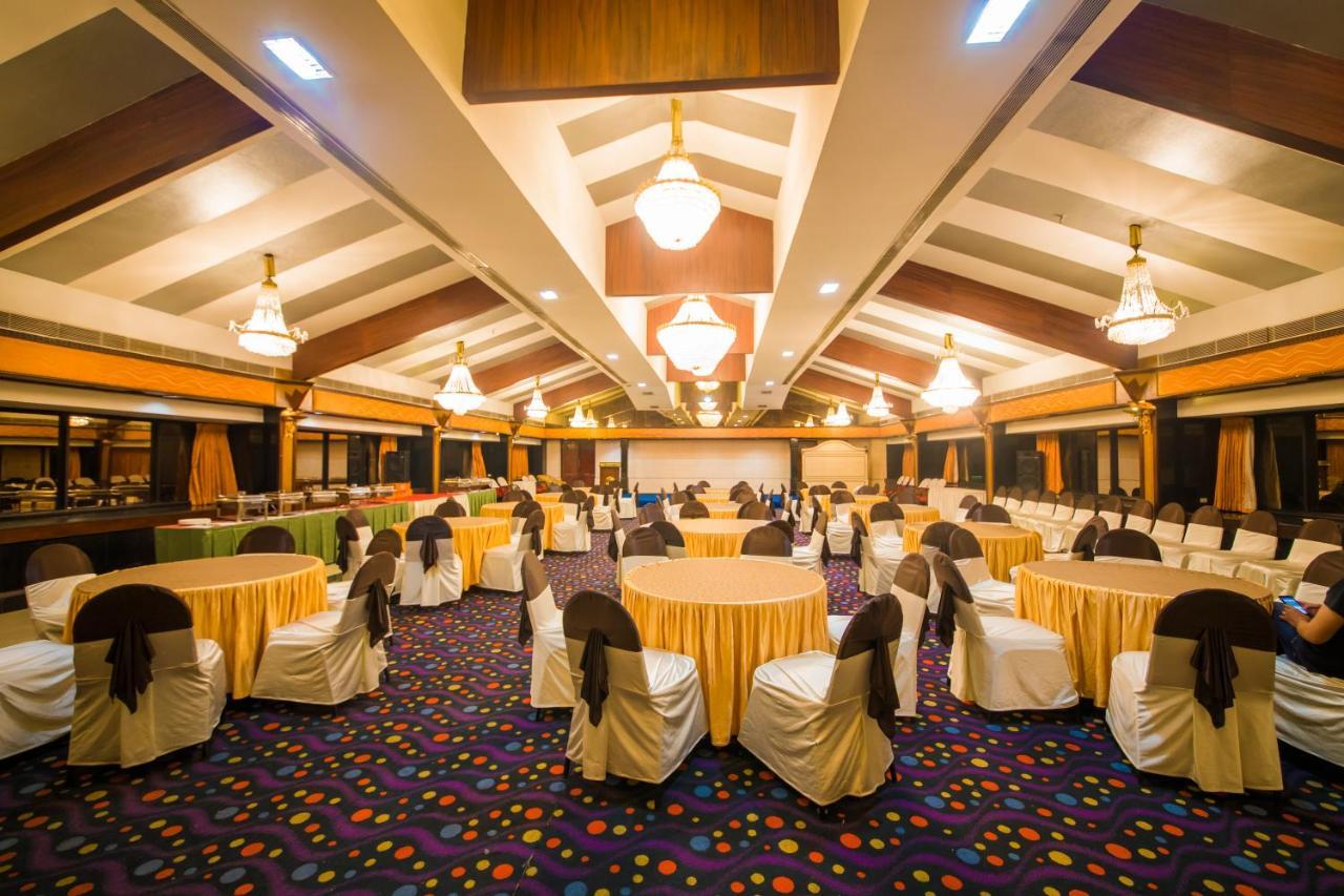 Hotel The Renai Cochin Kochi Exteriér fotografie
